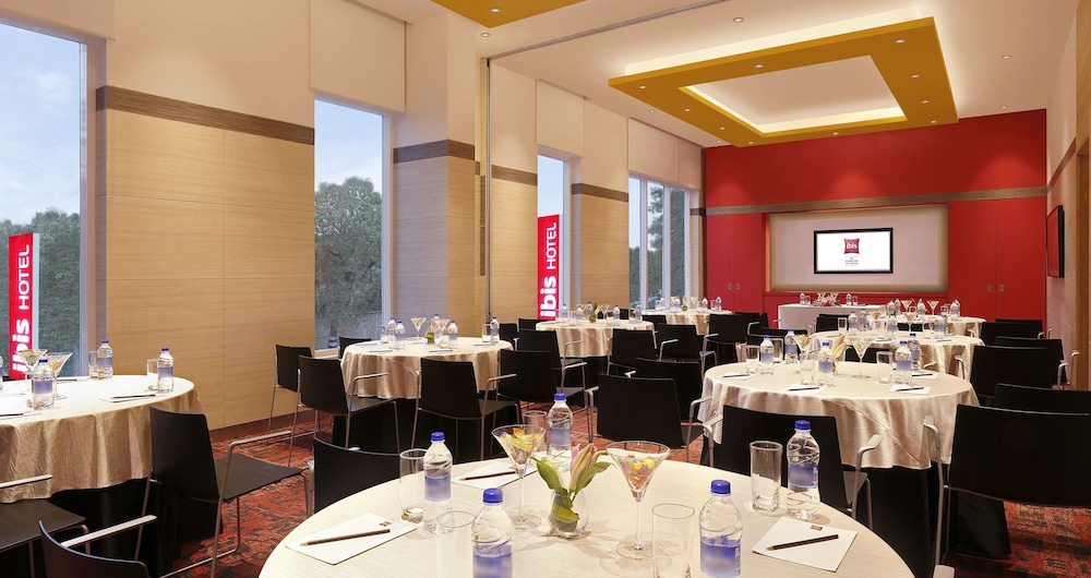 Ibis Coimbatore City Centre 50/53