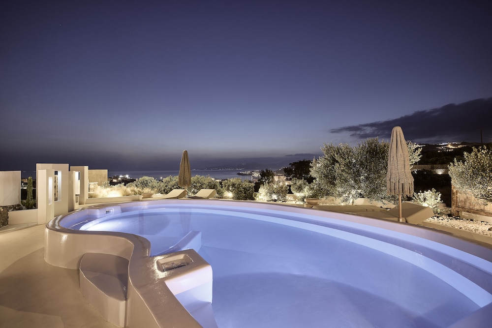 Sharm Hotel Mykonos 75/100