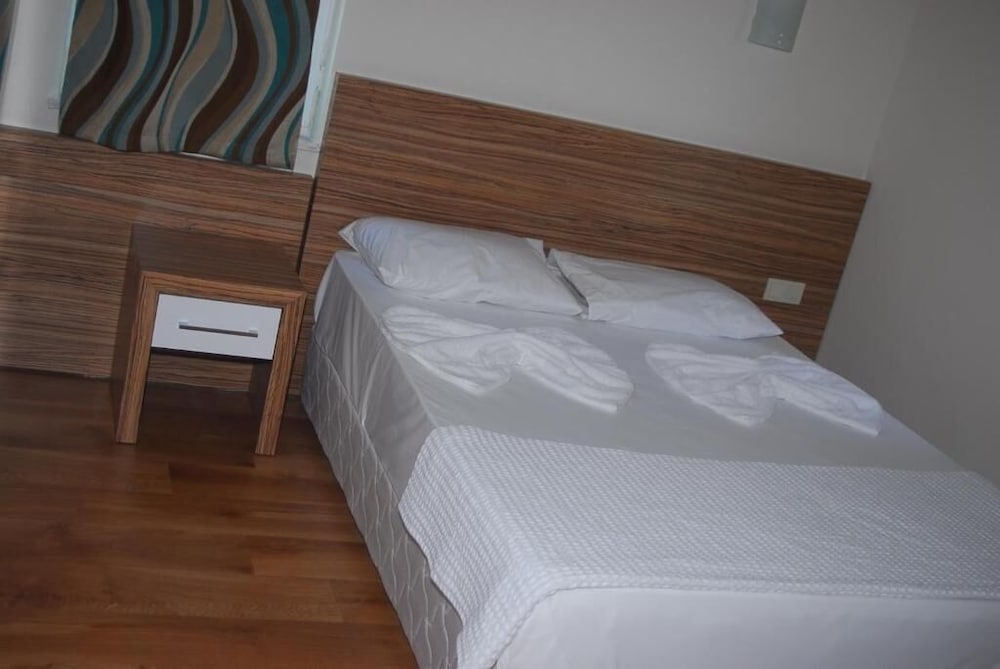 Yucesan Hotel 19/50
