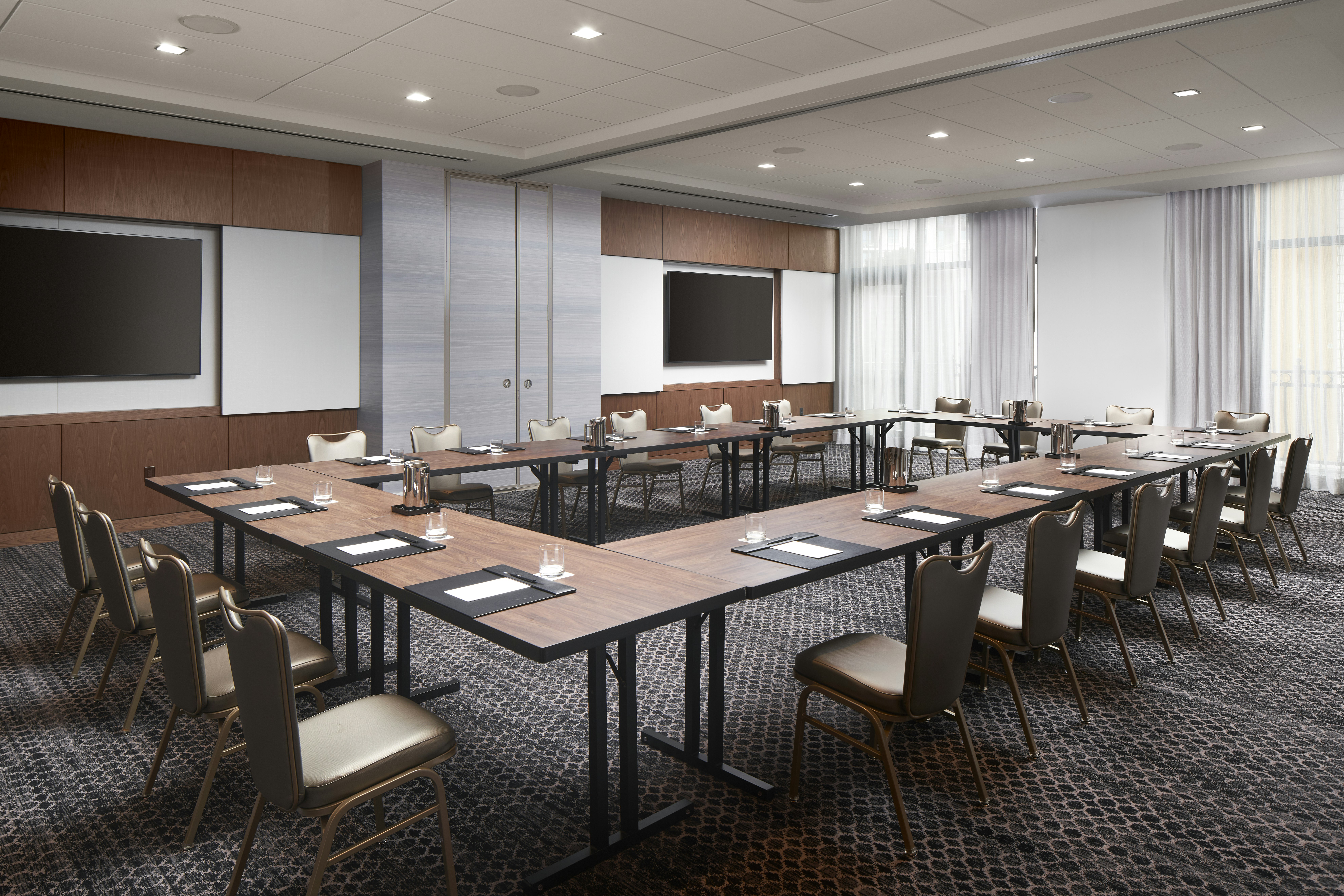 Loews Coral Gables Hotel 38/50