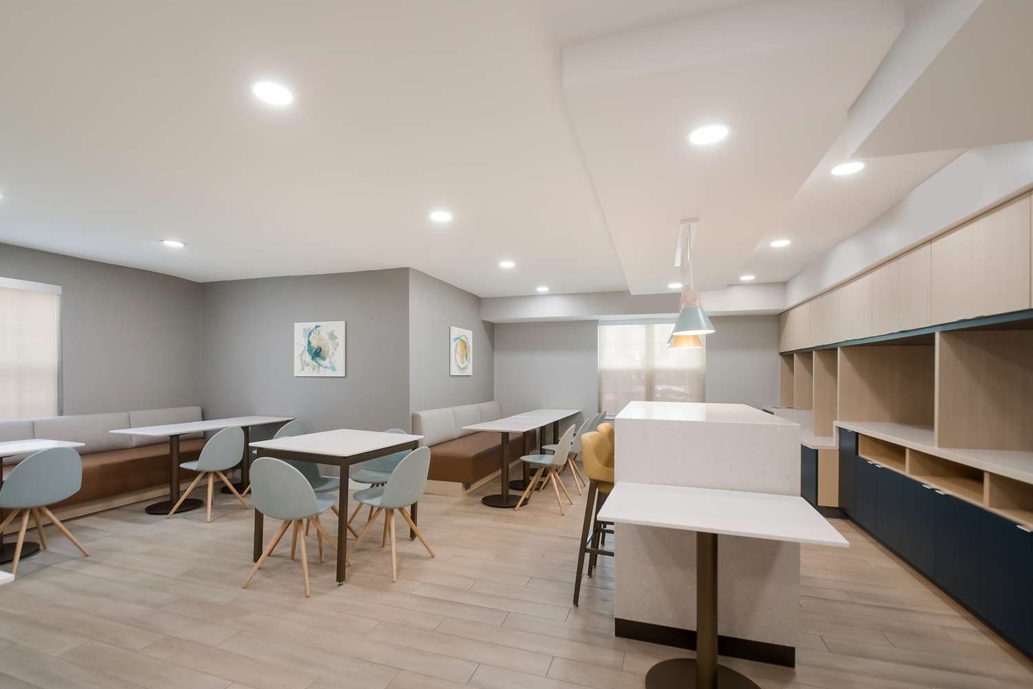 Sonesta Simply Suites Falls Church 9/18
