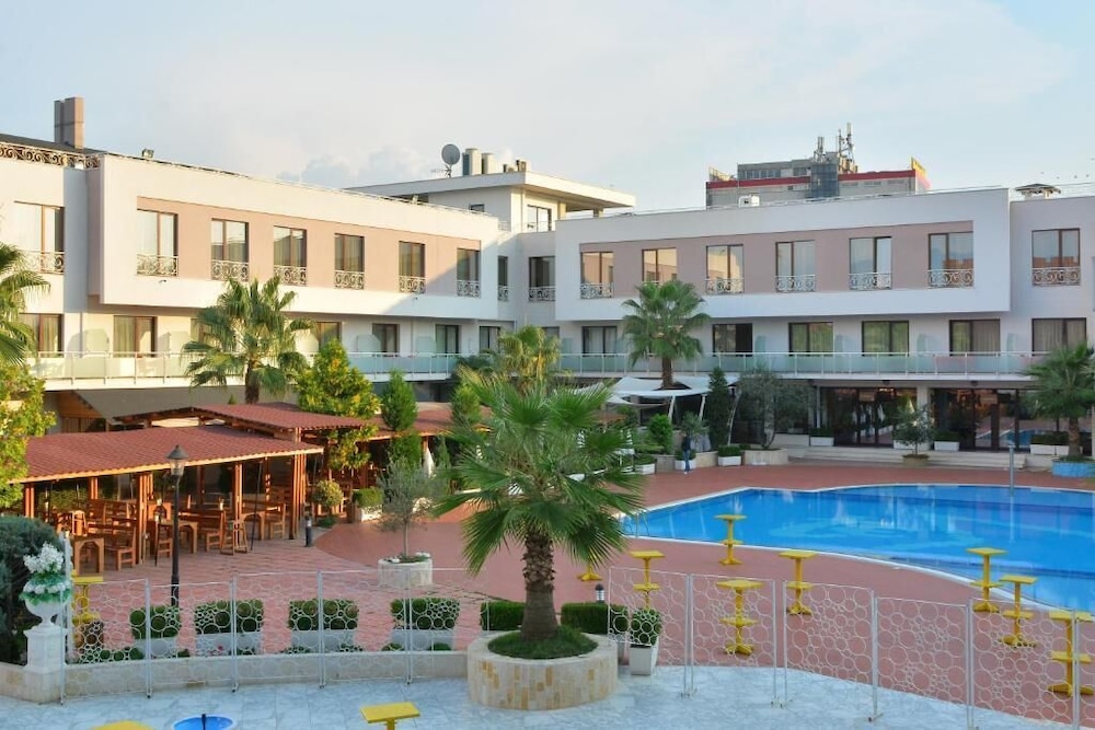 Te Stela Resort 7/67