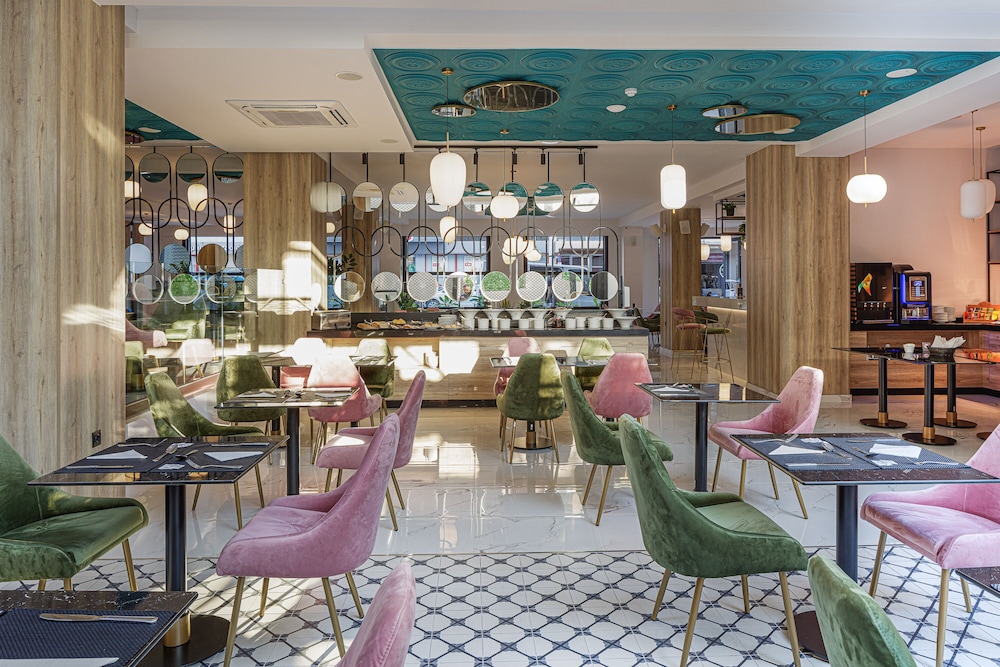 Jo An Palace Hotel 59/69