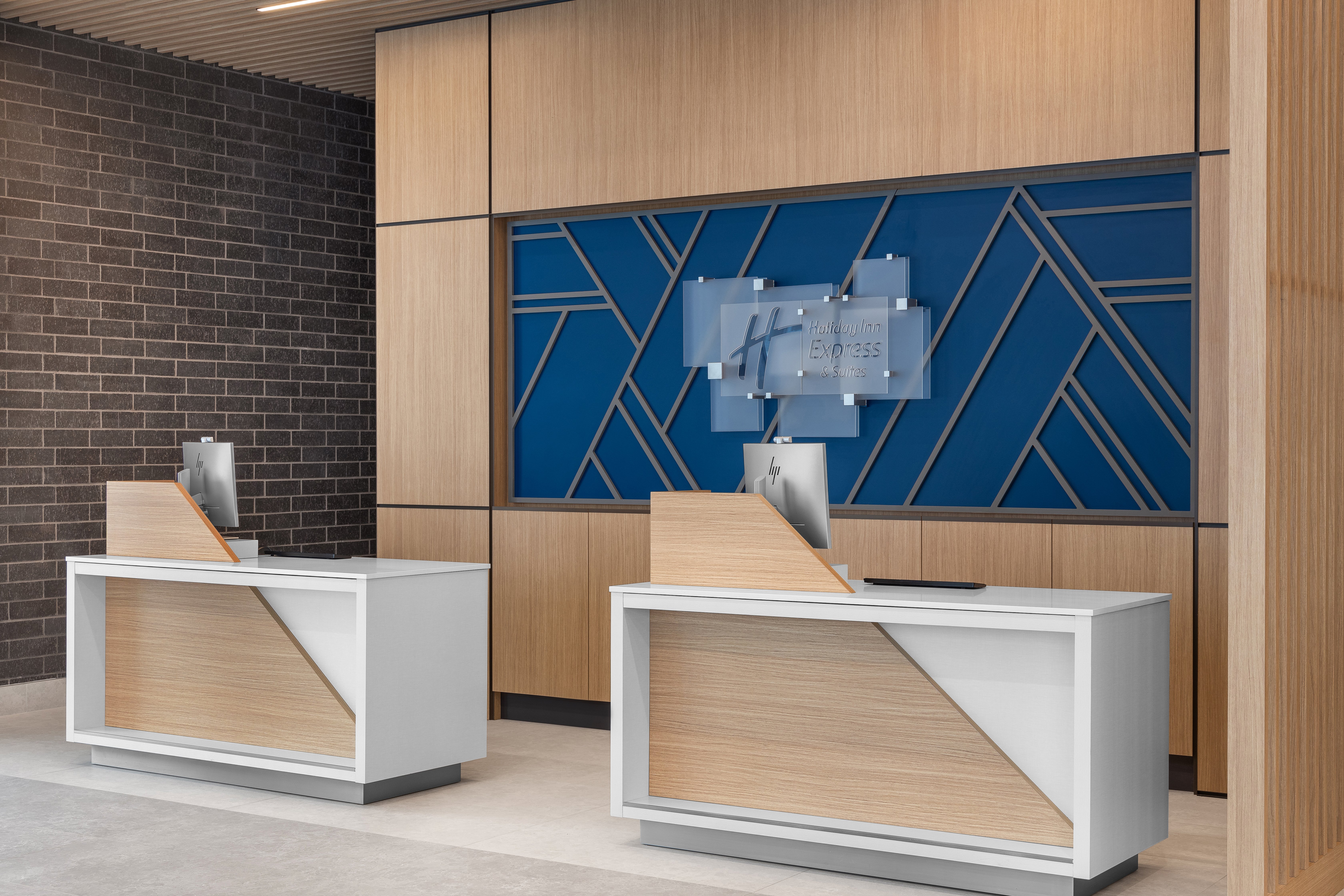 Holiday Inn Express MONTREAL AIRPORT - ST-LAURENT 6/62