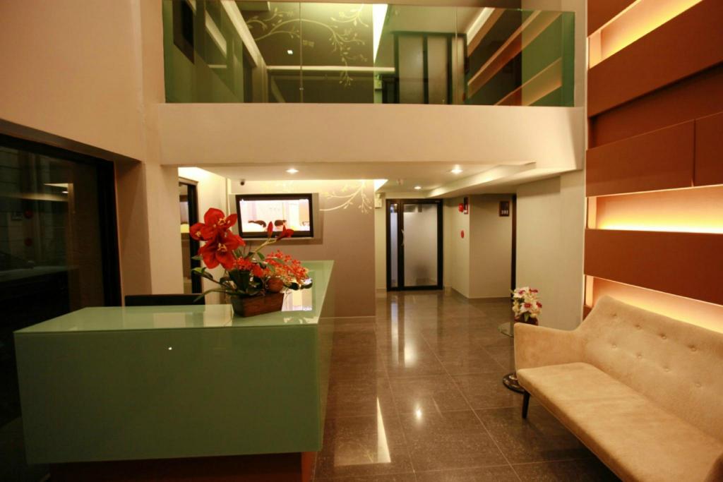 The Bangkok Major Suite 45/50