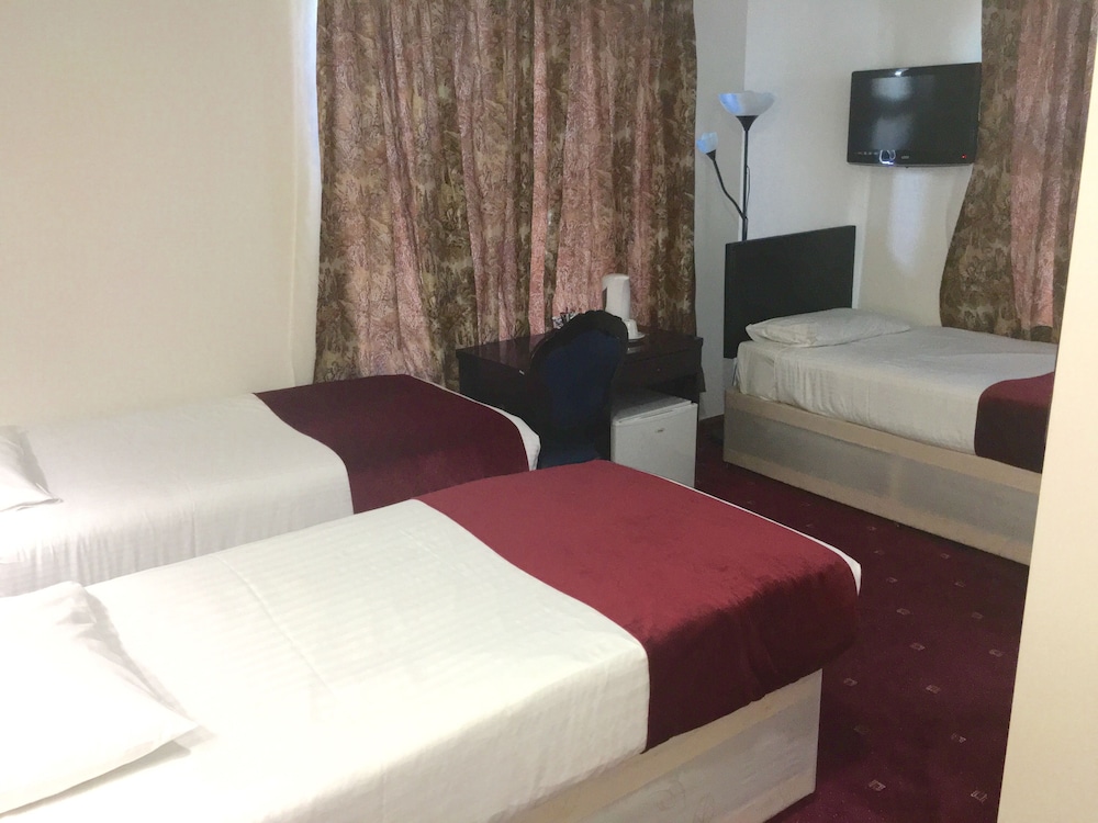 London Star Hotel 22/67