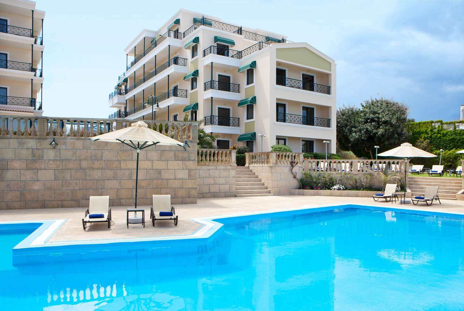 Ramada by Wyndham, Athens Club Attica Riviera in Marathon