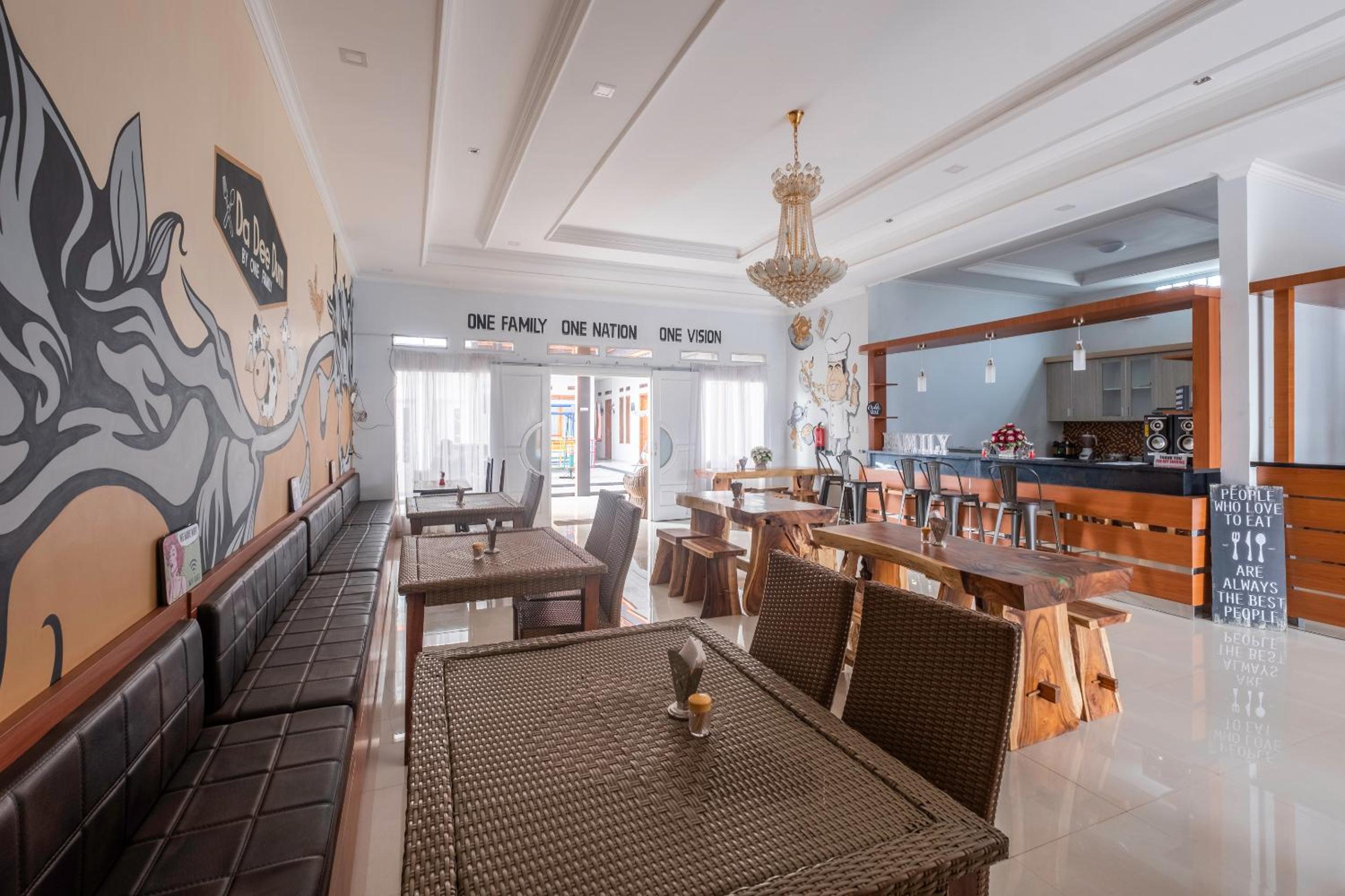 OYO 1271 One Family Guesthouse 45/56