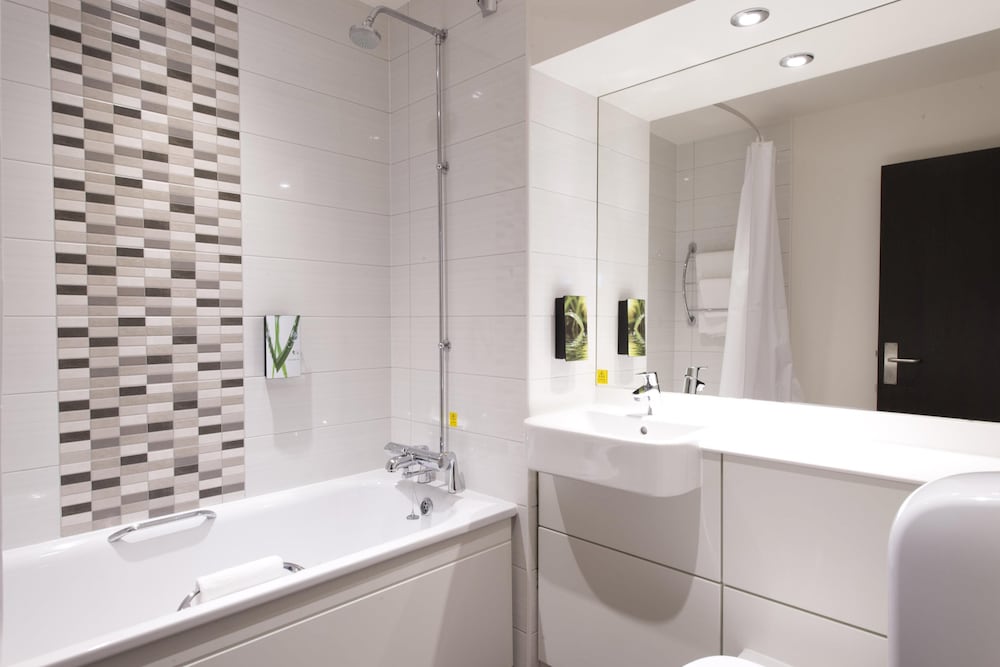 Premier Inn Sevenoaks Hotel 30/30