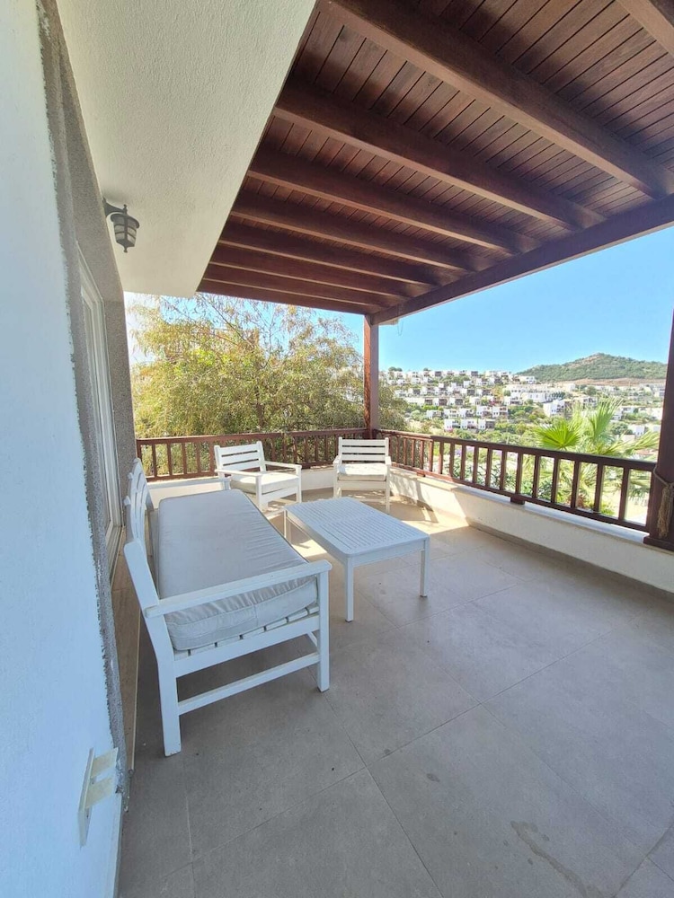 Ibak Sunny Houses 24/50