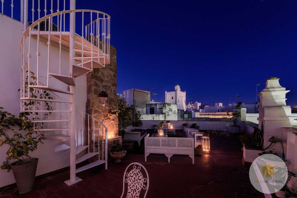 Hotel Argantonio 4/47