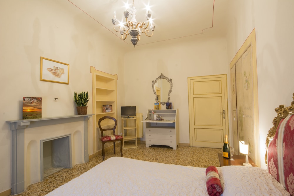 B&B Pantaneto Palazzo Bulgarini 5/42
