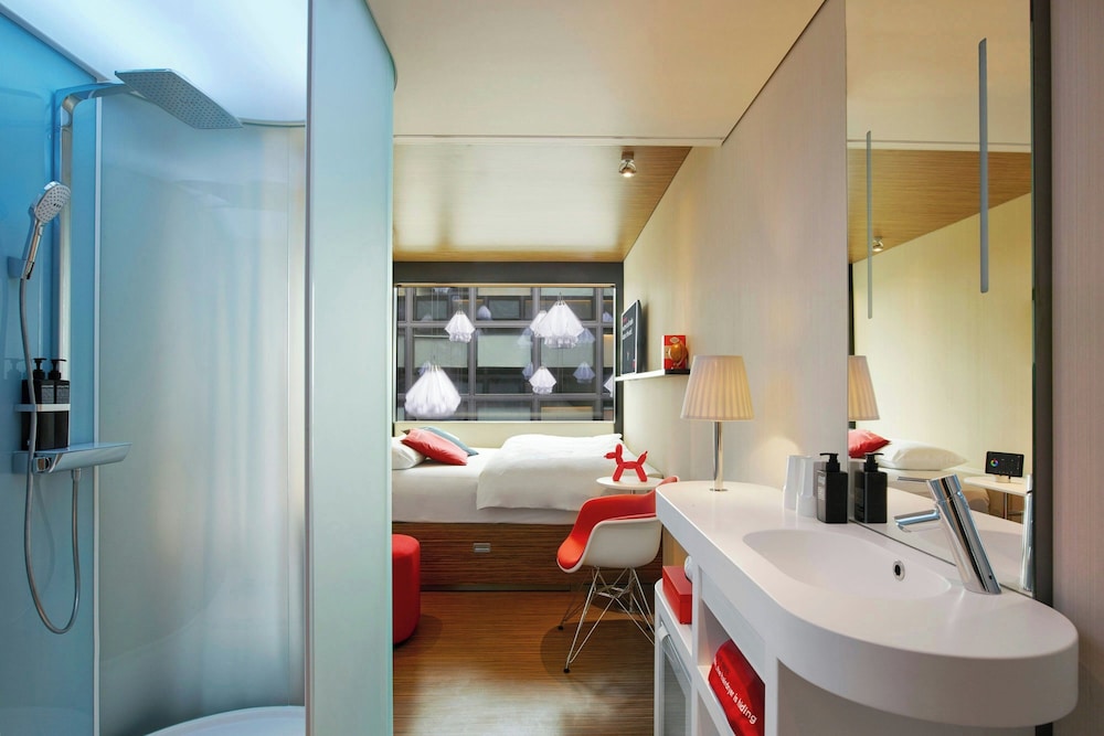 غرفة بسرير كينج في طابق مرتفع، Citizenm Tower Of London 4/6