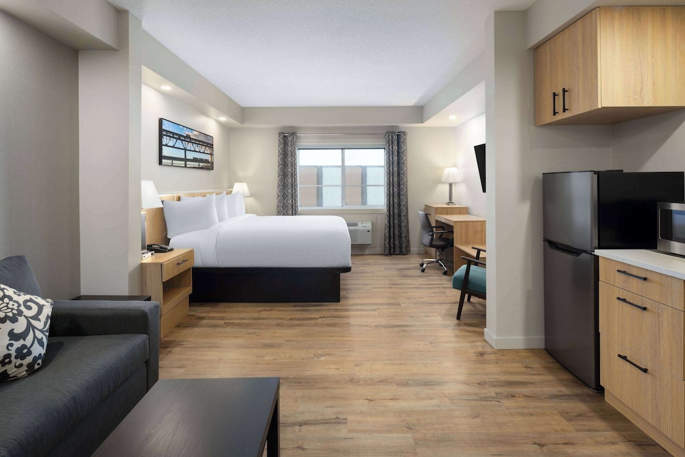 Baymont by Wyndham West Edmonton 25/50