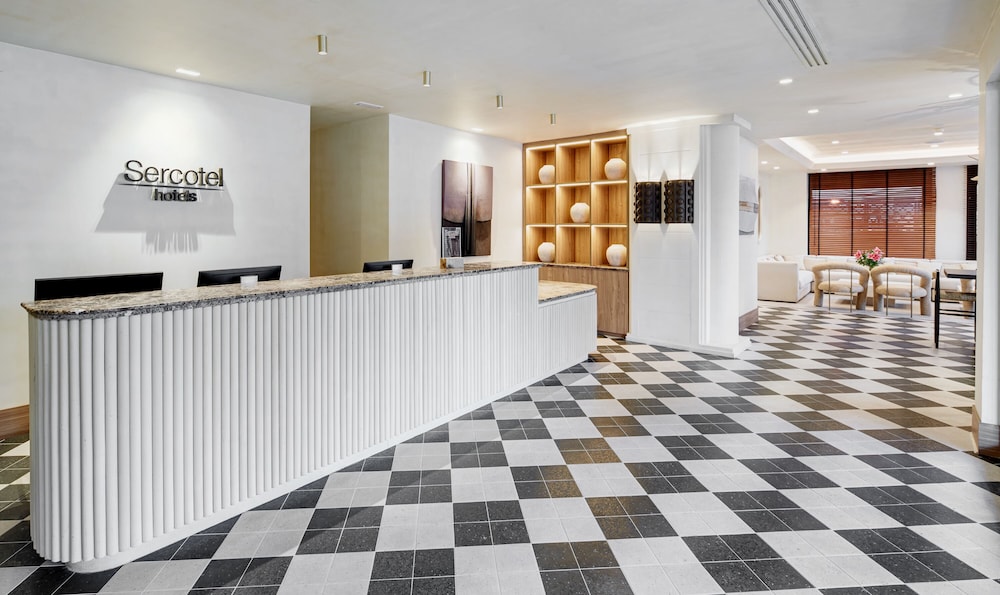 Pozuelo Hotel 5/32