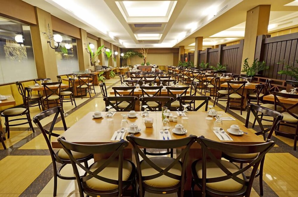 The Axana Hotel 27/36