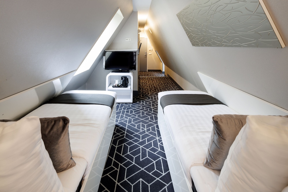 Hotel CC 35/50