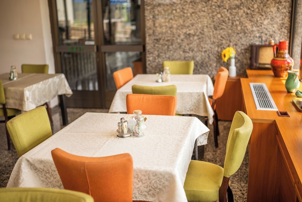 Sole Mio Hotel 36/48