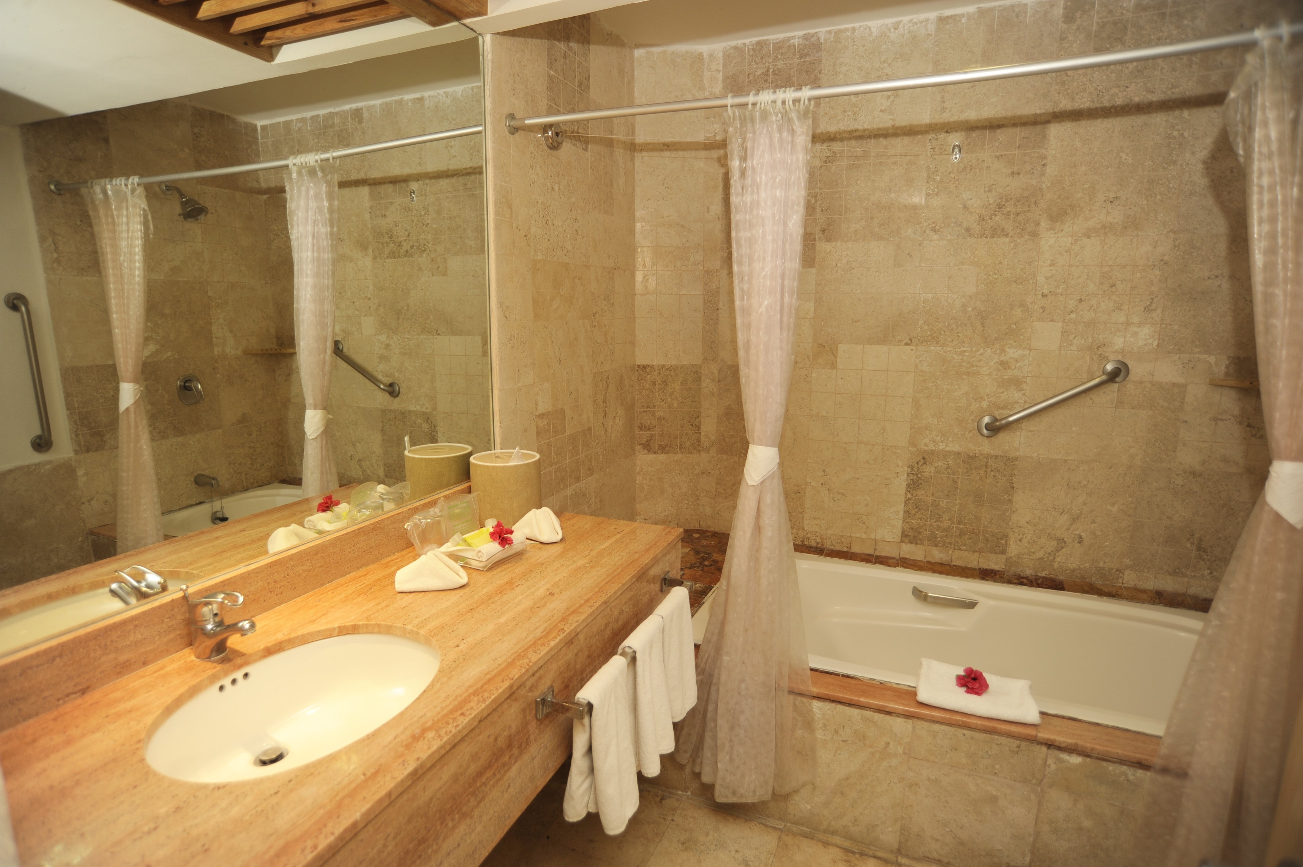Gamma Plaza Ixtapa 56/56