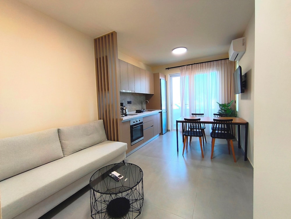 Villa Maroula 24/41