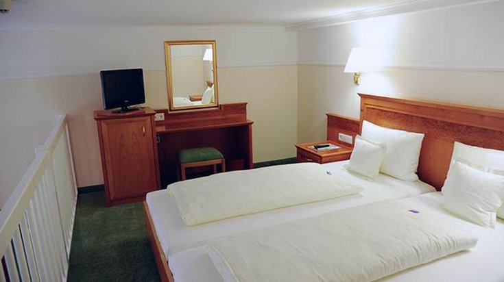 Hotel Beethoven 8/28