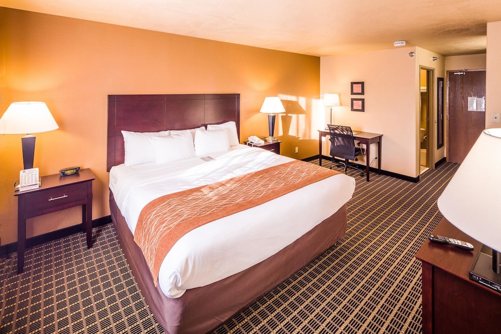 Comfort Inn and Suites Gunnison-Crested Butte 10/26