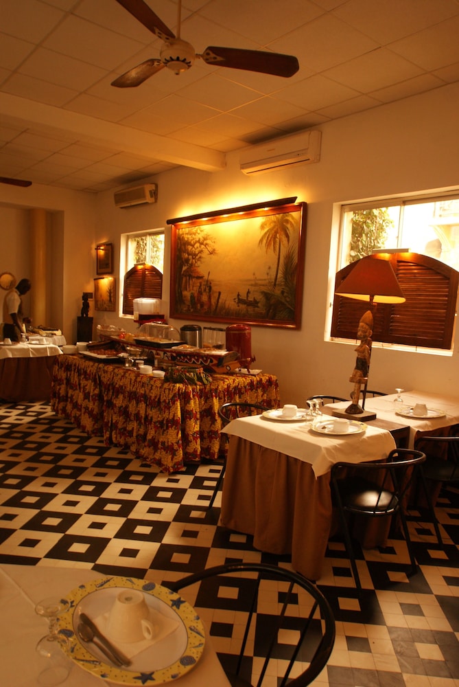 Le Residence Hotel 40/50