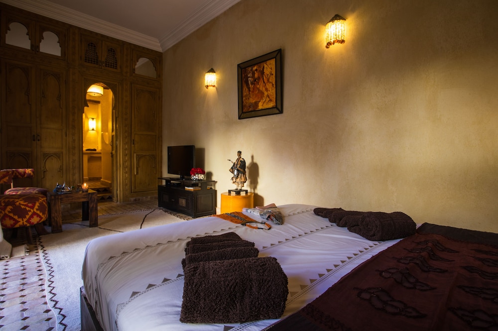 Riad Hizad 15/50