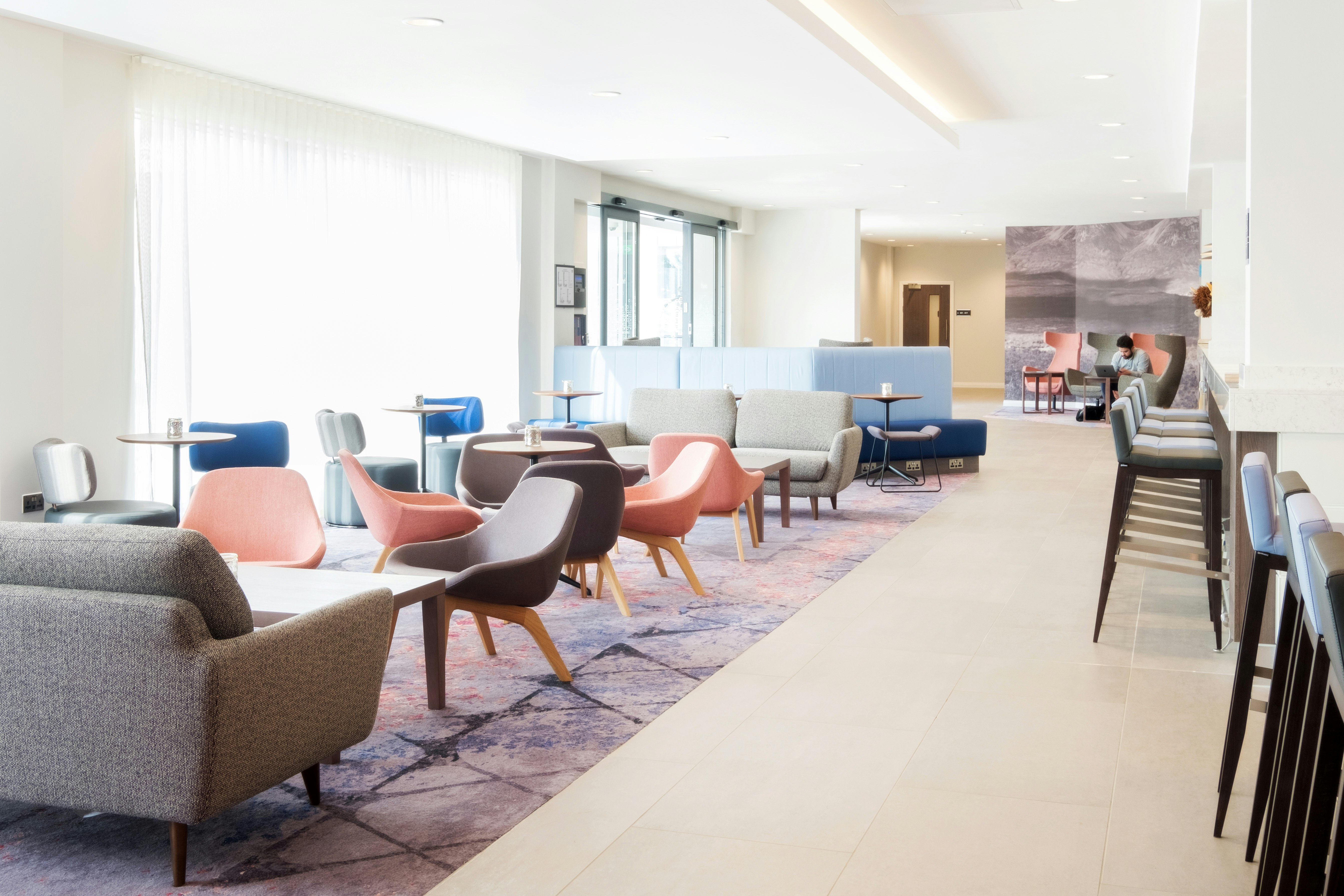 HAMPTON BY HILTON ABERDEEN WESTHILL 17/18