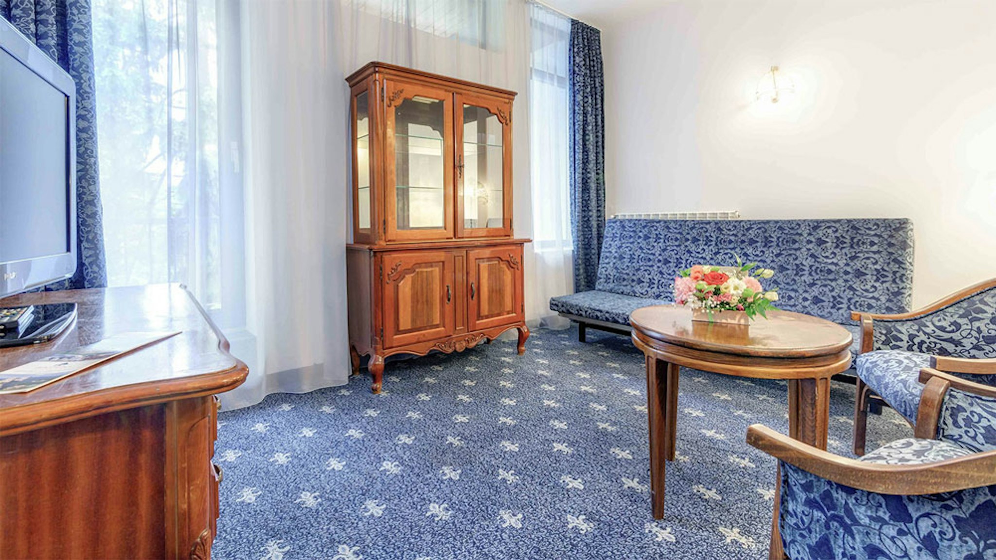 Continental Hotel 4/5