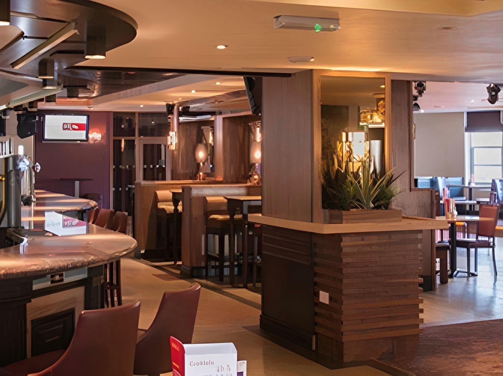Strangford Arms Hotel 18/26