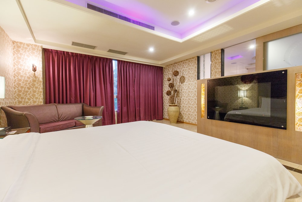 SLV Hotel 25/50