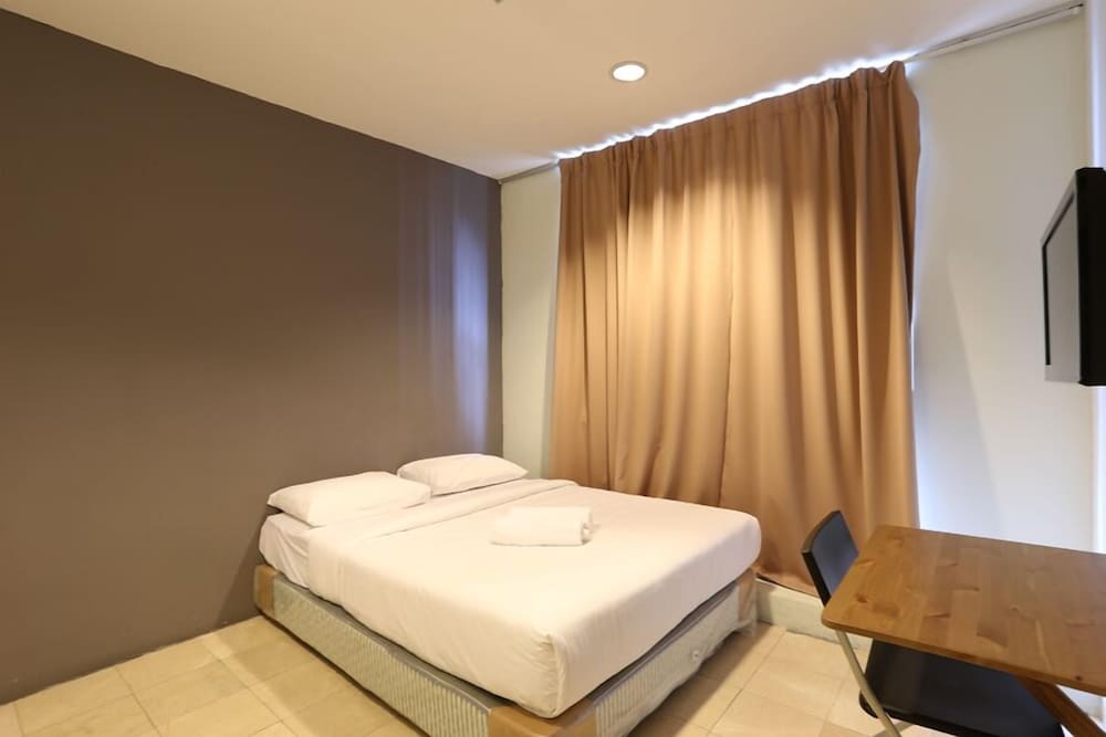 New Town Hotel USJ Sentral 12/25