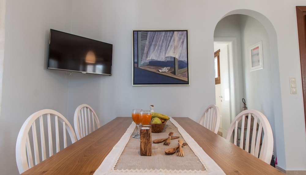 Gratsias Luxury Apartments 25/50