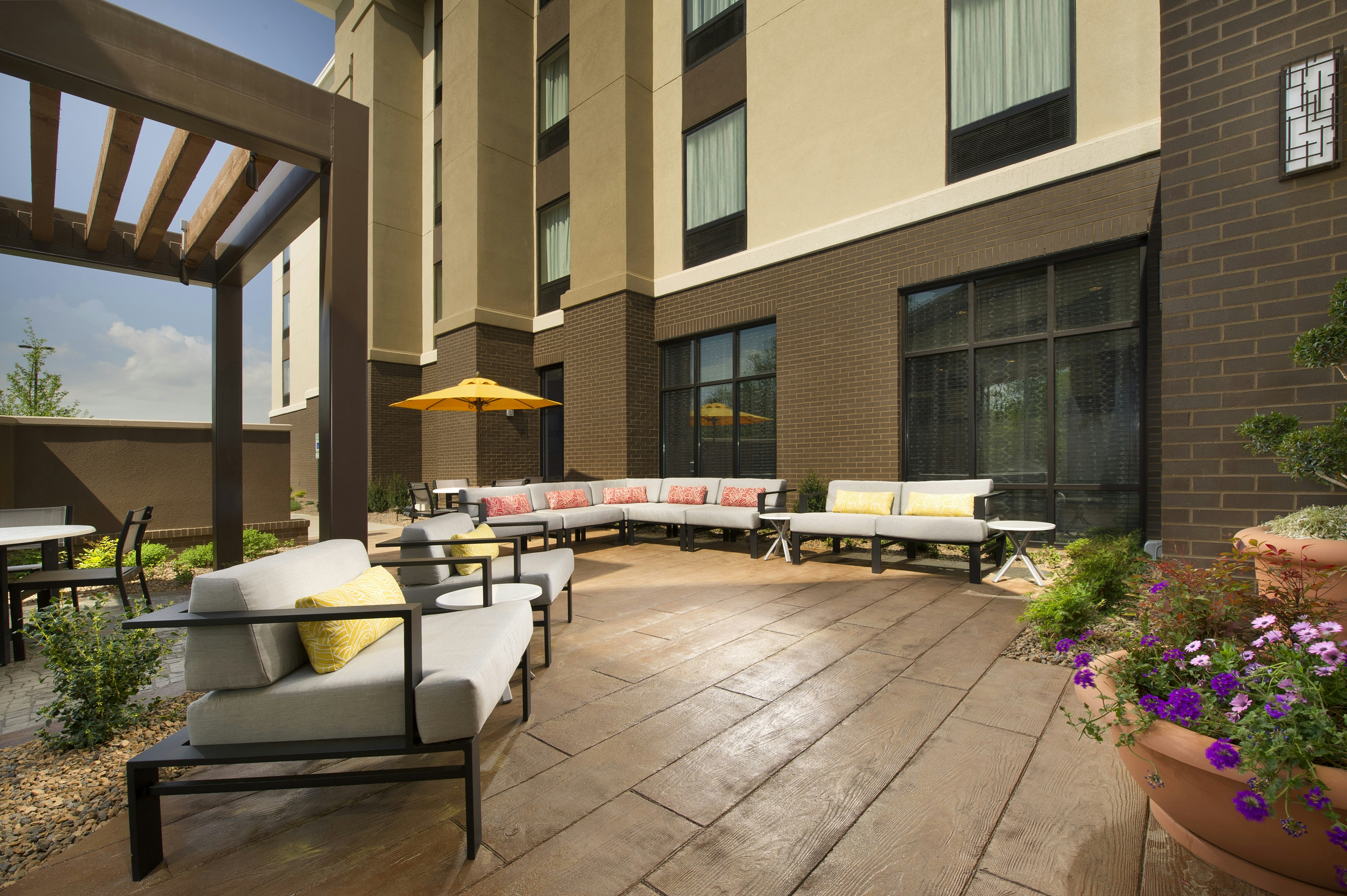 Hampton Inn Louisville East Hurstbourne Ky 11/56