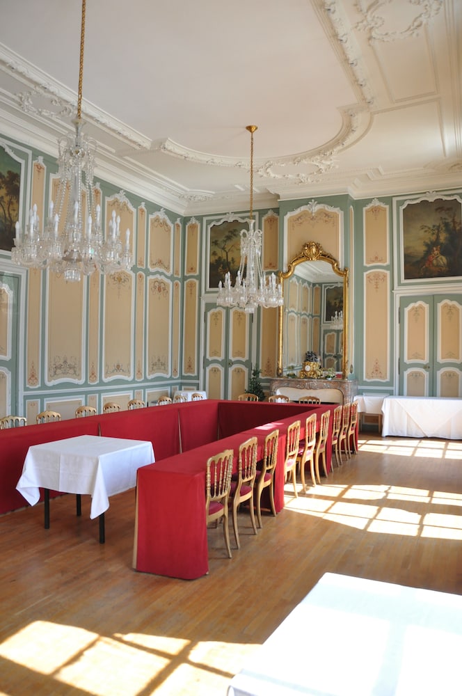 Grand De La Reine 38/55