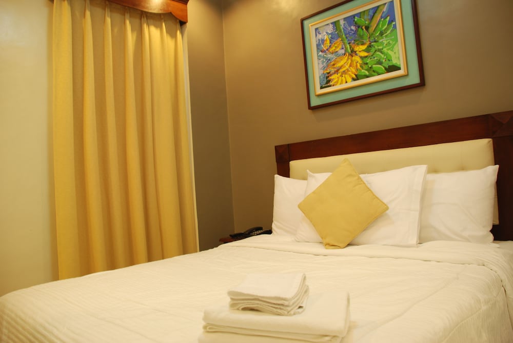 Devera Hotel 30/72