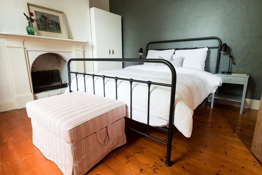 2 Bedrooms, Traditional, House, 2 Queen Beds, Kitchen