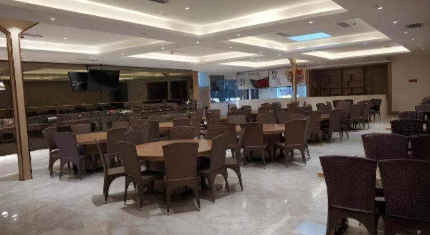 Lavande Hotels Harbin Railway Station Zhanqian Square 33/46