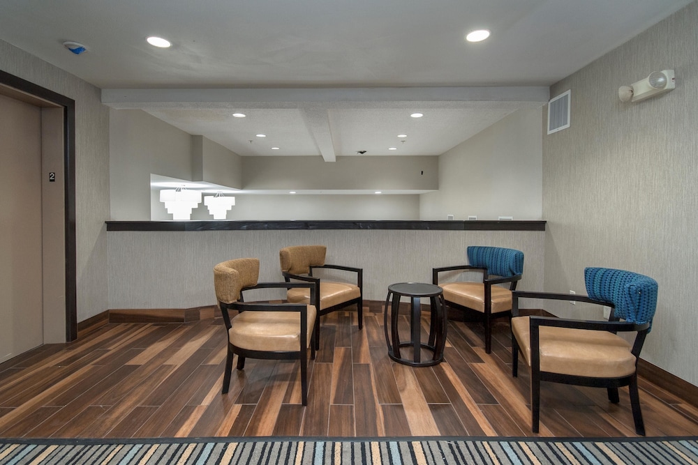 Best Western Travelers Rest/Greenville 35/36