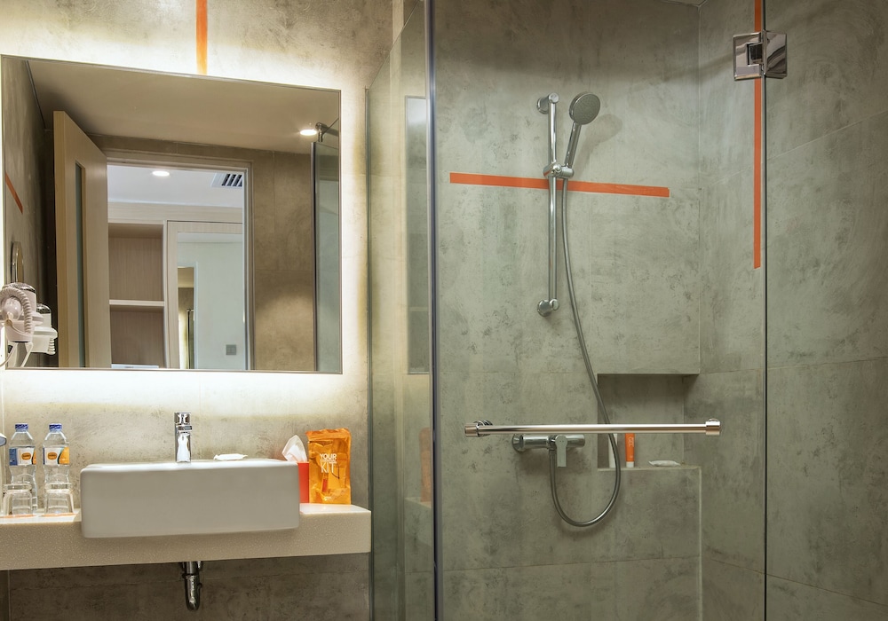 Harris Hotel Barelang Batam 44/45