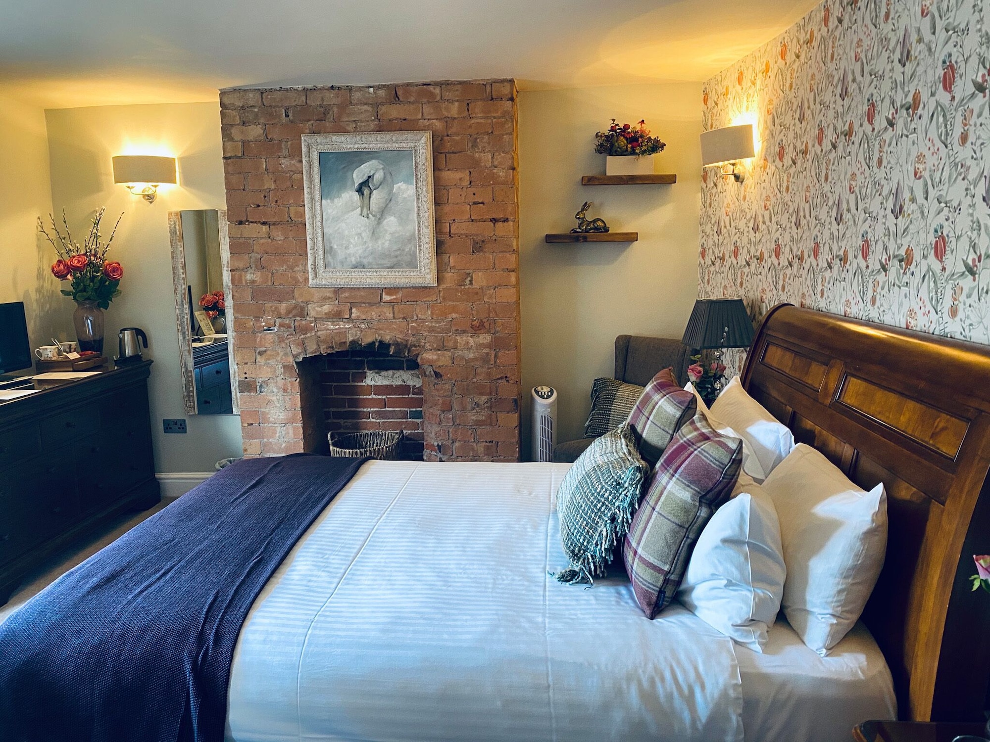 SUPERIOR, DOUBLE BED