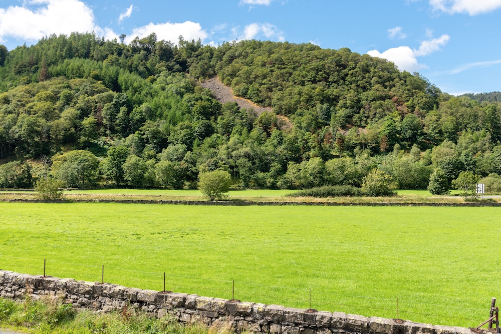 The Lodge In The Vale 26/32