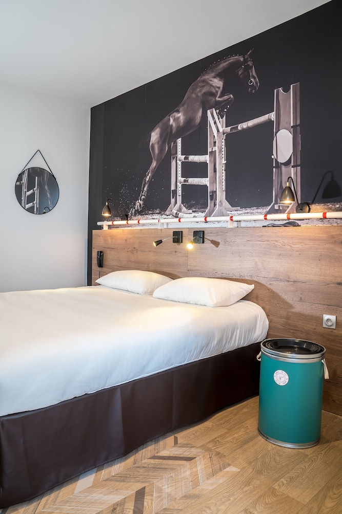 Ibis Styles Saumur Gare Centre 58/75