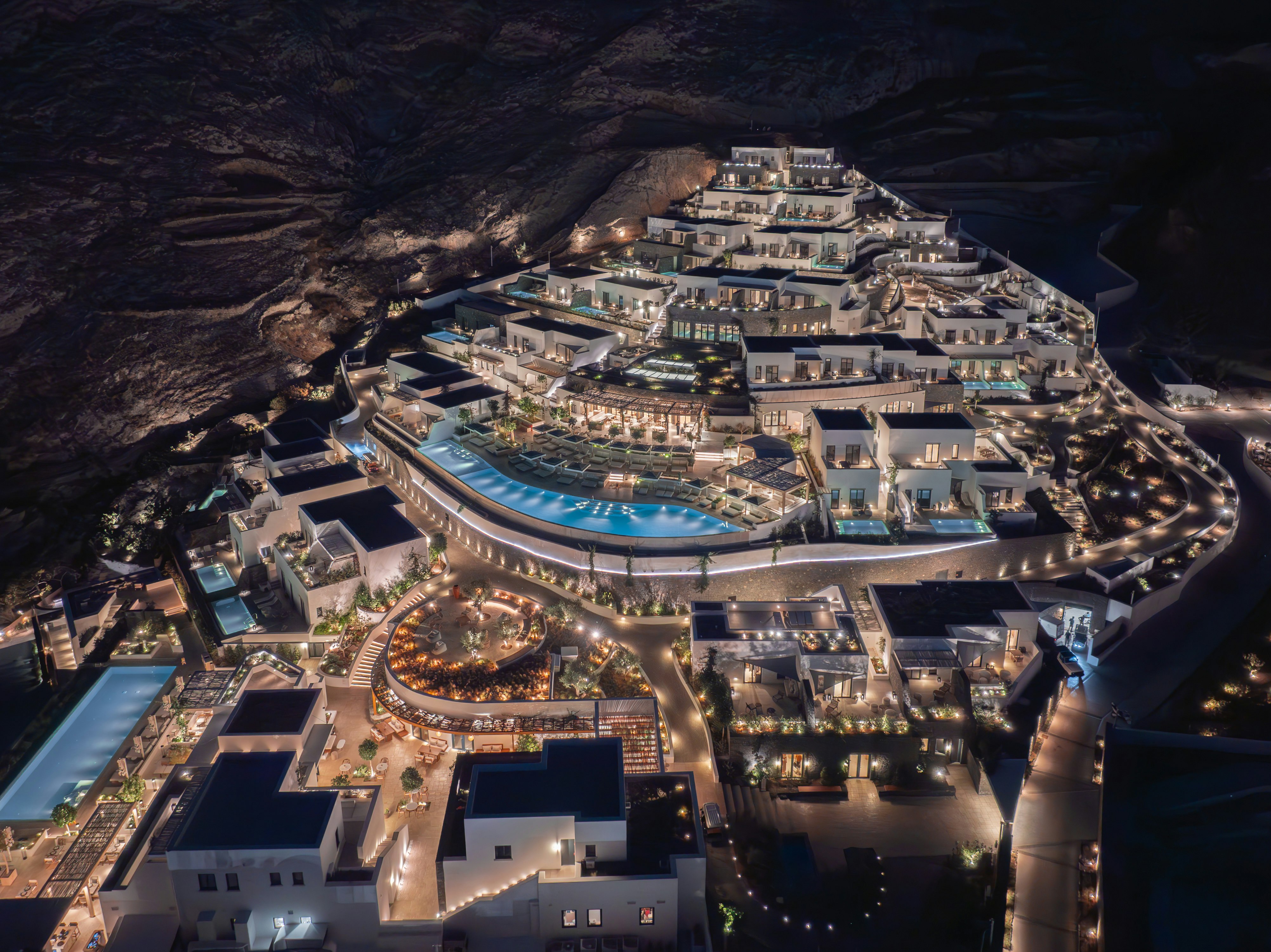 Sandblu Santorini, LXR Hotels & Resorts 34/37