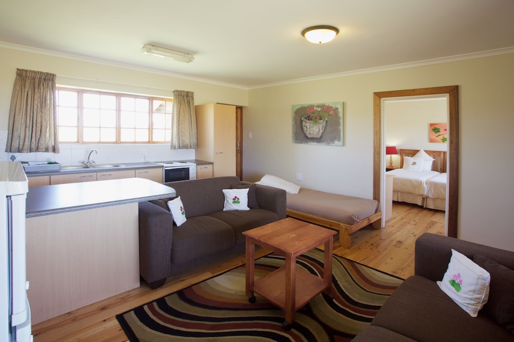 Mentors Country Estate 25/47