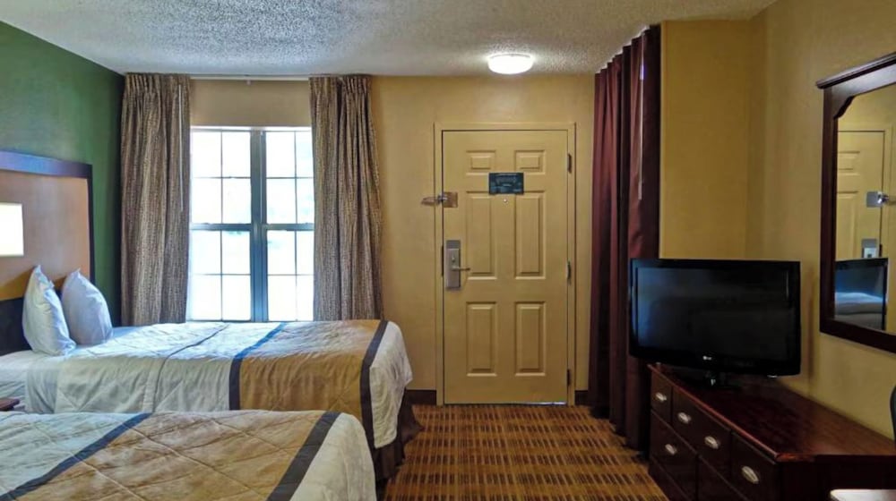 Studio 6 Extended stay Huntsville, AL - US Space & Rocket Center 16/46