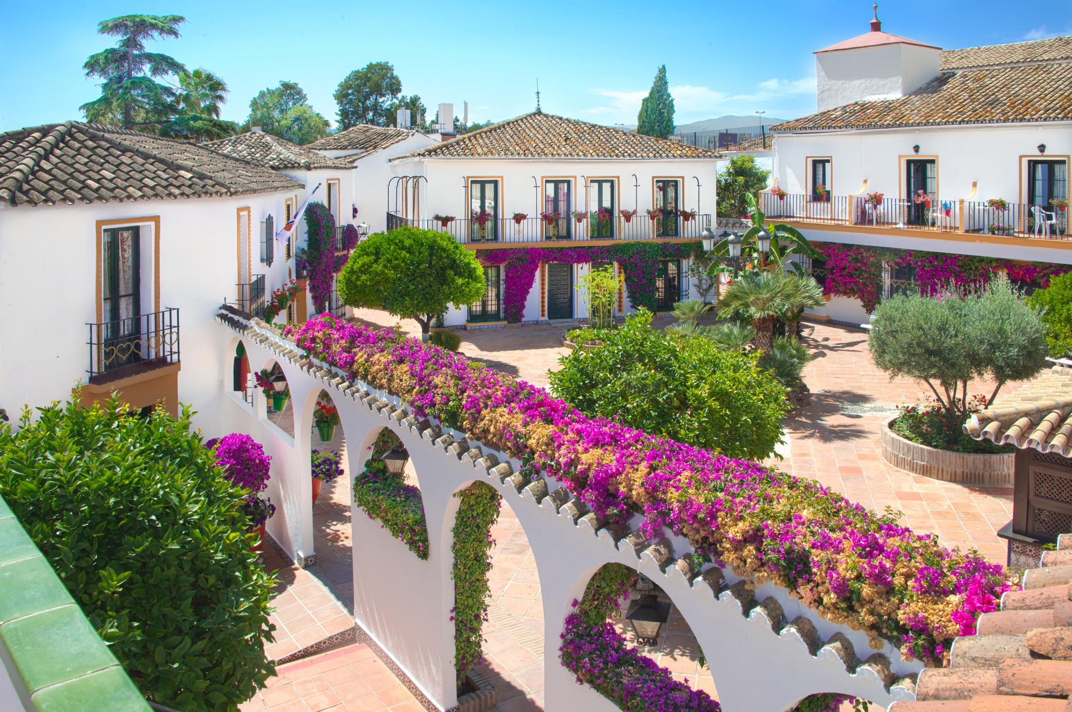 Globales Pueblo Andaluz 37/45