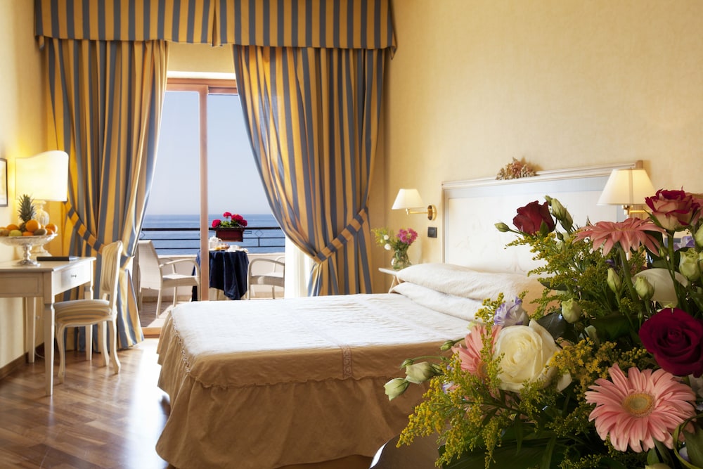 Punta Campanella Resort And Spa 25/71