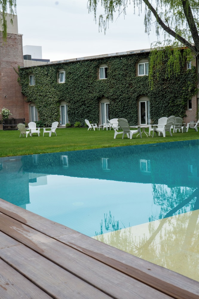 La Posada Hotel 42/50
